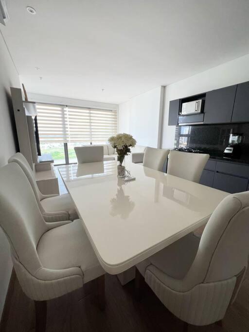 New Luxury In Apartment